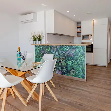 Inmovecos Reformado En 1º Linea Playa Soling 11